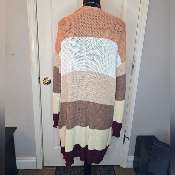 Color Block Cardigans Sweater - Picture 3 of 7